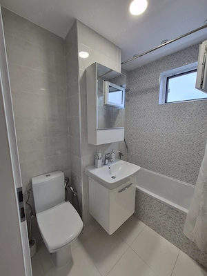 Închiriez apartament 2 camere Mangalia  - imagine 4