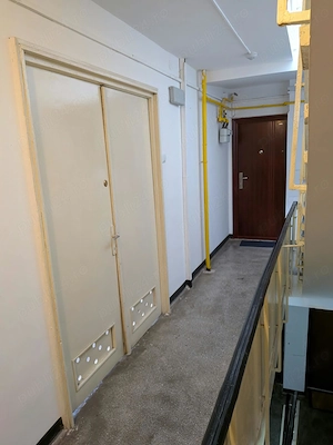 Apartament 2 camere, zona Astra etaj 3 4 - imagine 6