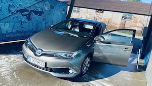 Toyota Auris Hybrid - imagine 7