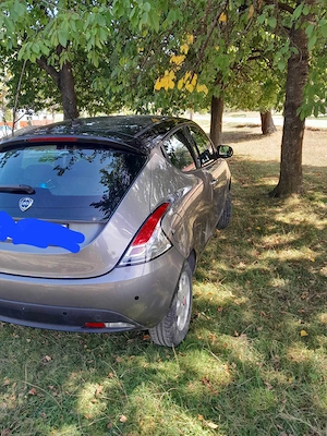 Vând lancia ypsilon an 2013 - imagine 4