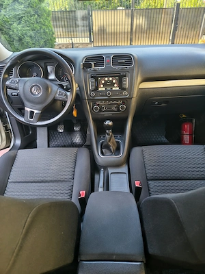 Volkswagen Golf 6, an 2013, 1.6 TDI Bluemotion - imagine 3