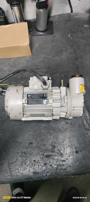 POMPĂ de vid cu palete rotative 220v