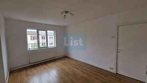 Apartament cu 2 camere semidecomandat,recent renovat, Comision 0 - imagine 2