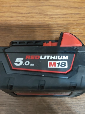 Acumulator Milwaukee M18 B5 Nou Original   Baterie 18V 5.0 Ah RedLithium