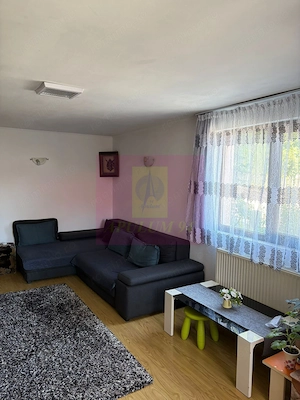 Casa de vanzare cu 4 camere in Comarnic - imagine 7
