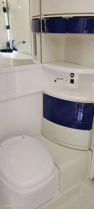 Autorulota Integrata Hymer B544 (unicat RO), pentru cunoscători, caroserie aluminiu fara mastic - imagine 2