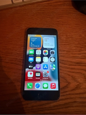 iphone 6s. 