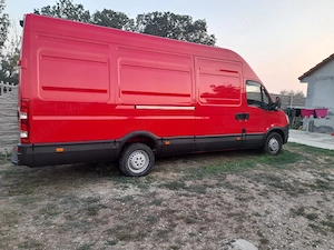 Vând schimb iveco deyli  - imagine 3