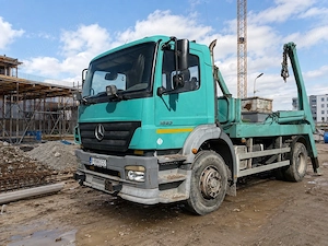 Containiera Mercedes Axor 18.23