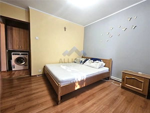Liber, apartament cu 3 camere, bine intretinut - imagine 13
