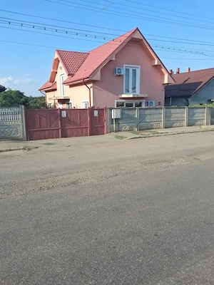 Casa de inchiriat