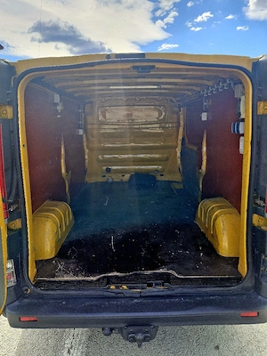 renault trafic  - imagine 4