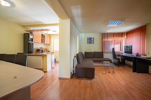 Casă de închiriat în Oncea, Oradea – ideală pentru locuire sau birouri - imagine 2