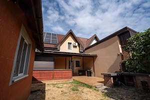 Casă de închiriat în Oncea, Oradea – ideală pentru locuire sau birouri - imagine 18