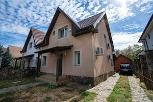 Casă de închiriat în Oncea, Oradea – ideală pentru locuire sau birouri - imagine 20