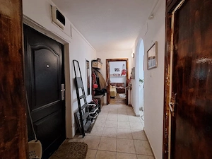 Apartament 2 camere-parter-decomandat-52 mp-centrala proprie-Soarelui - imagine 9