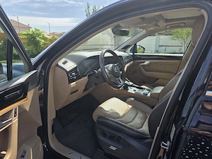 Vand VW Touareg Atmosphere V6 TDI - imagine 3