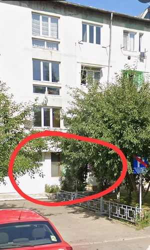 Inchiriez doar pe termen lung apartament mobilat, la parter, oras Campina, zona Turnatorie