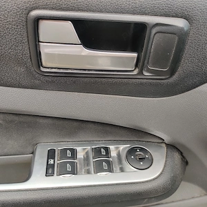 Ford Focus 2009 1.8 TDCi 115 CP TITANIUM Senzor Lumină Ploaie Climatromic Comenzi radio pe volan ETC - imagine 10