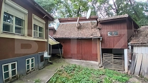 Casa cu trei camere, 73 mp, zona Reghin - imagine 8
