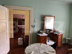 Casa cu trei camere, 73 mp, zona Reghin - imagine 4