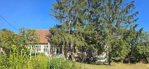 Casă de vânzare cu teren de 2300 mp - poalele dealului, lângă The Village - imagine 4