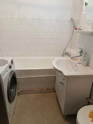Proprietar, ofer spre inchiriere apartament cu 2 camere cu centrala proprie - imagine 8