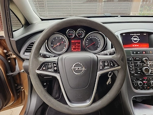 Opel Astra J Sport Tourer 2016 primul proprietar - imagine 7