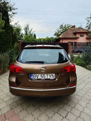 Opel Astra J Sport Tourer 2016 primul proprietar - imagine 6