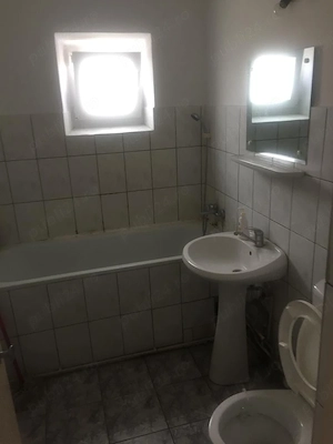 inchiriez apaetament 2camere - imagine 2