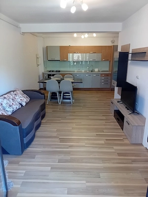 Inchiriez apartament decomandat cu 3 camere! - imagine 5