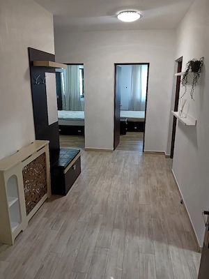 Inchiriez apartament decomandat cu 3 camere! - imagine 2