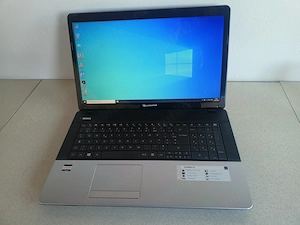 Laptop PackardBell 11BZ display 17,3 ram 4gb HDD 500g Amd E300