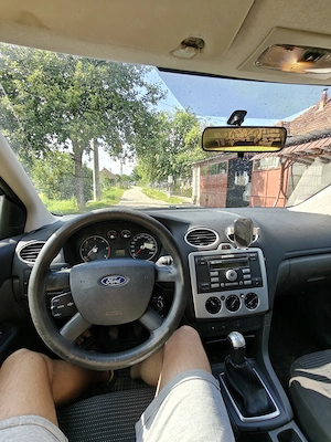 Vând Ford Focus  - imagine 2