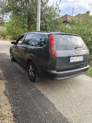 Vând Ford Focus 1.6 diesel, an 2005 - imagine 8