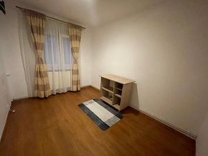 Apartament 3 camere, etaj 3/4, Craiovița – zona Materna - imagine 4
