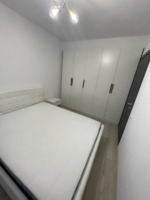Închiriez apartament 3camere otopeni - imagine 5
