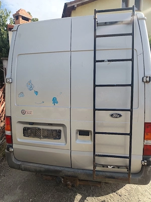 dezmembrez Ford transit  - imagine 3