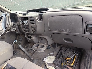 dezmembrez Ford transit 