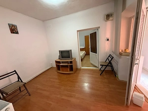  ZONA CENTRALA- CASA 4 CAMERE , SUPRAFATA TOTALA 100 MP , TEREN 240 MP - imagine 8