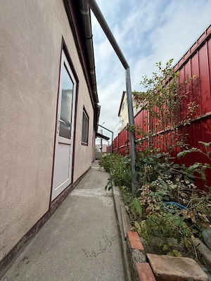  ZONA CENTRALA- CASA 4 CAMERE , SUPRAFATA TOTALA 100 MP , TEREN 240 MP - imagine 5
