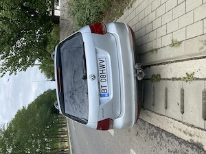 Vând golf 5  - imagine 2