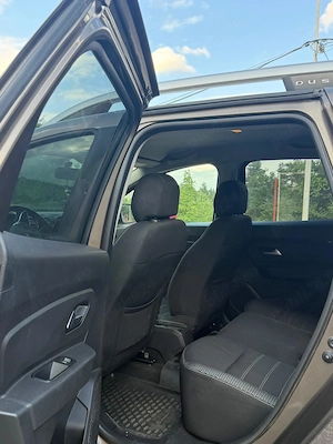 Dacia Duster primul proprietar - imagine 4