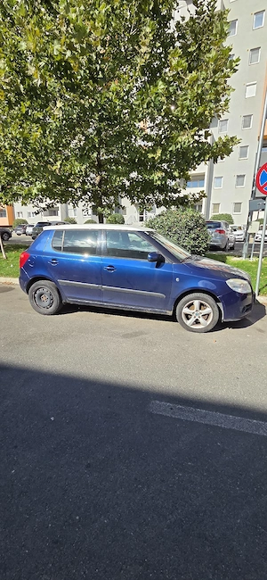 Skoda Fabia 2008 1.4 benzina 83cp - imagine 3