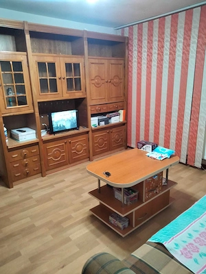 Vând apartament 2 camere, etaj 2 4, Strada Uioara, parcare - imagine 4
