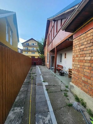 Închiriez casa pentru muncitori pretentiosi - imagine 2