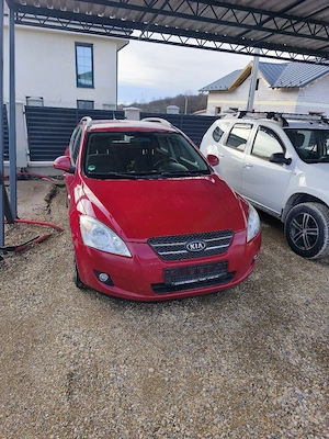 KIA Cee'd SW 1.6 diesel 2008 - imagine 5