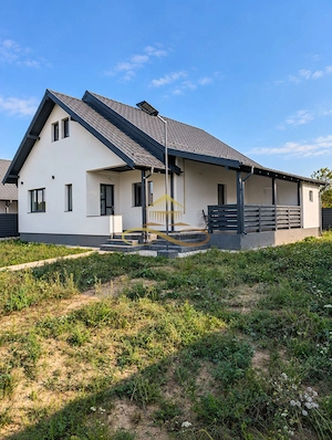 CASĂ DE VÂNZARE – HEMEIUȘ