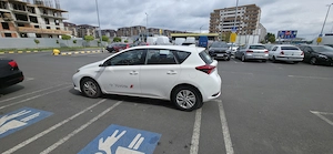 Vand toyota Auris Hybrid 2019 - imagine 4