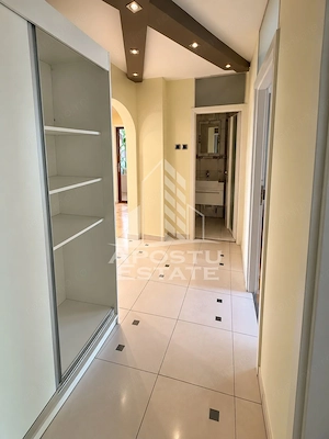 Apartament de vanzare cu 3 camere, 2 bai, 2 balcoane, zona Girocului - imagine 2
